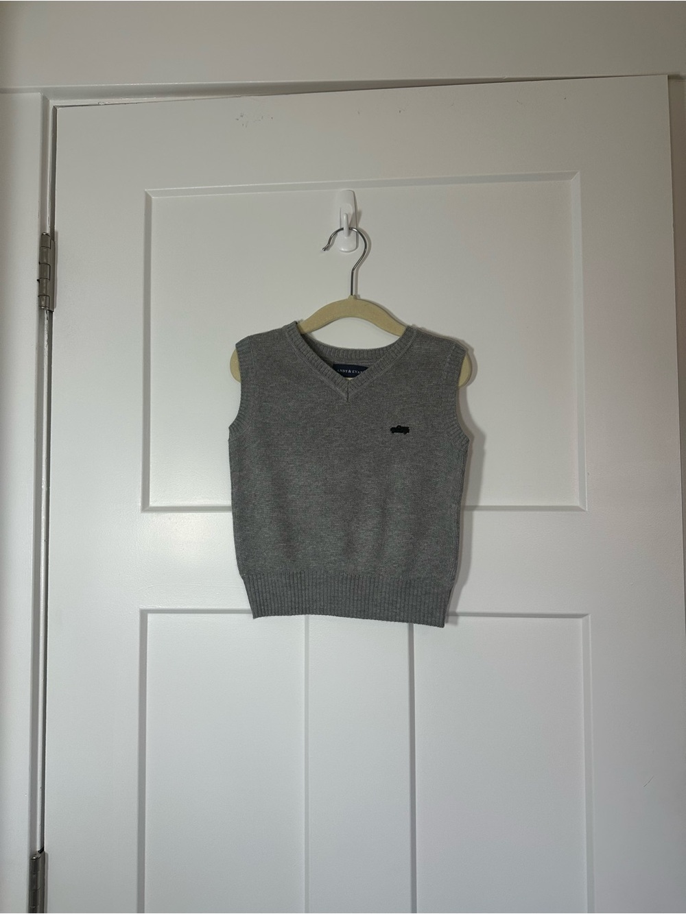 Andy & Evan Gray V-Neck Knit Sweater Vest